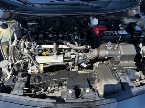 Used 2023 Nissan Versa SV FWD image 20