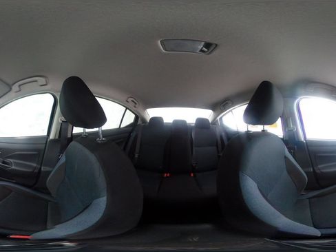 Used 2025 Nissan Versa SV FWD image 35