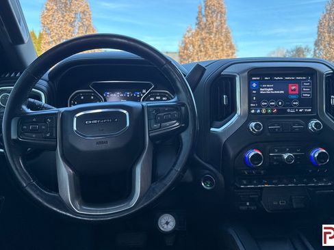 Used 2021 GMC Sierra 3500 Denali w/ Denali Ultimate Package image 16