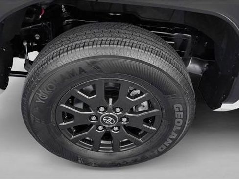 Certified 2025 Toyota 4Runner SR5 image 9