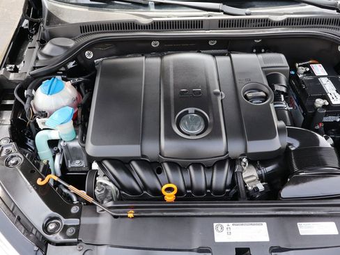 Used 2012 Volkswagen Jetta SEL image 37