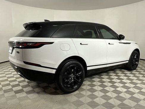 Certified 2023 Land Rover Range Rover Velar R-Dynamic S image 4