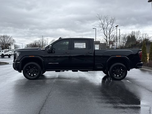 New 2026 GMC Sierra 2500 AT4 w/ AT4 Premium Plus Package image 7