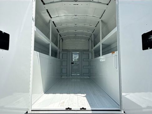 New 2024 Chevrolet Express 3500 w/ Power Convenience Package image 17