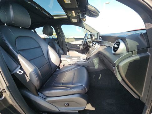 Certified 2021 Mercedes-Benz GLC 300 4MATIC Coupe image 29
