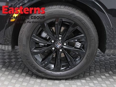 Used 2024 Buick Envista Sport Touring FWD image 32