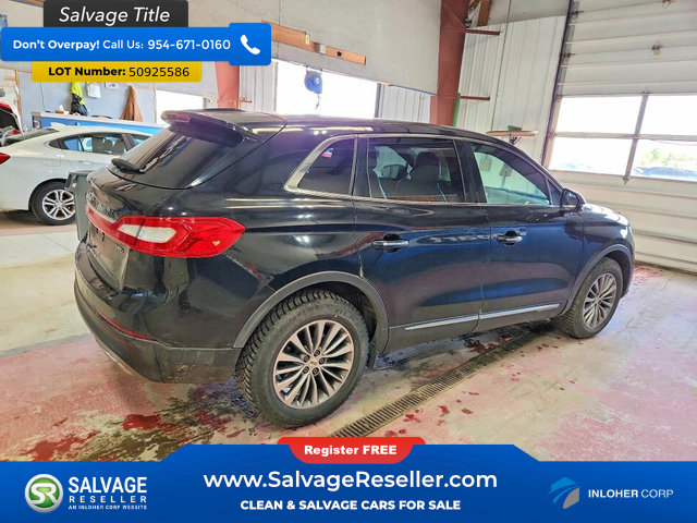 Used 2017 Lincoln MKX Select w/ Select Plus Package AWD/4WD image 4