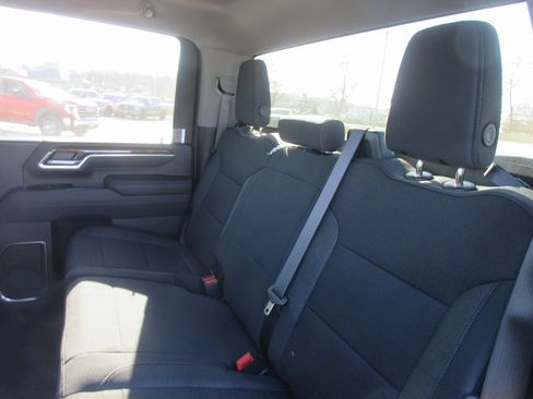 New 2026 GMC Sierra 2500 SLE w/ SLE Value Package; image 15