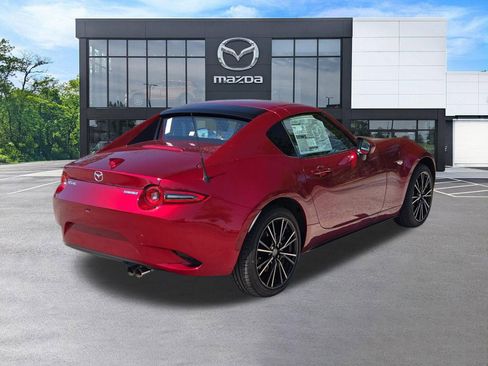 New 2026 MAZDA MX-5 Miata RF Grand Touring image 6