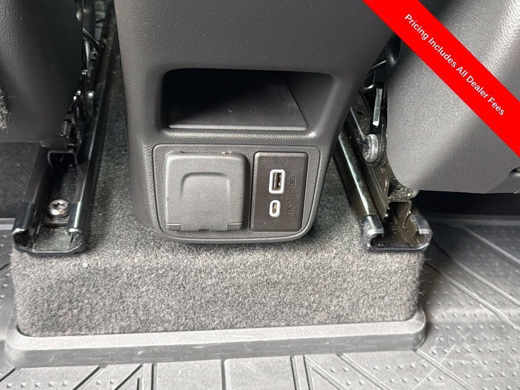 Used 2024 Chevrolet TrailBlazer ACTIV w/ Convenience Package FWD image 33