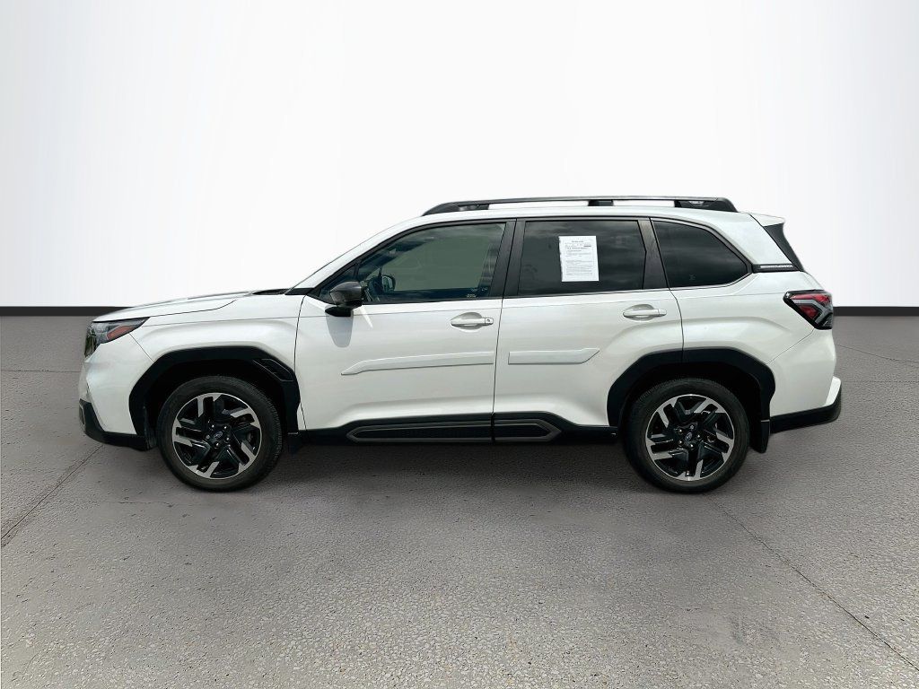 Used 2025 Subaru Forester Limited w/ Popular Package #2 AWD/4WD image 4