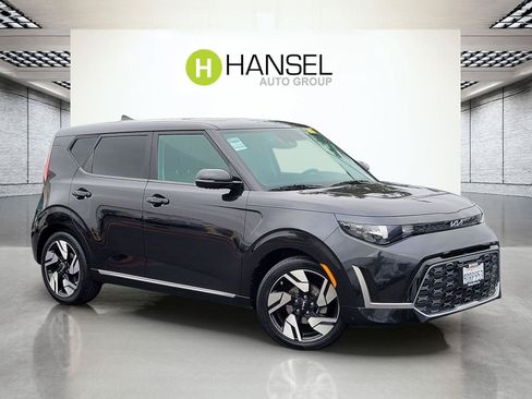 Used 2023 Kia Soul GT-Line FWD image 1