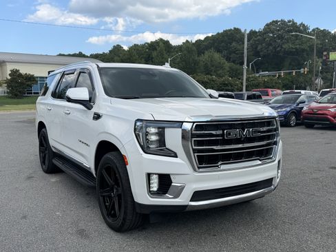 Used 2021 GMC Yukon SLT w/ SLT Premium Package RWD image 3