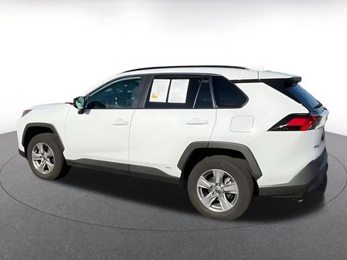 Used 2025 Toyota RAV4 LE image 10