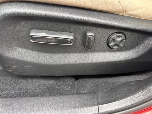 Used 2018 Honda CR-V EX-L image 16