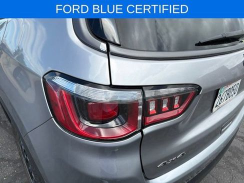 Used 2019 Jeep Compass Trailhawk AWD/4WD image 27