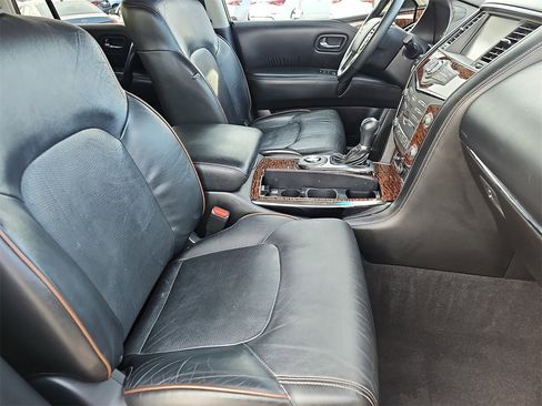 Used 2017 Nissan Armada Platinum image 10