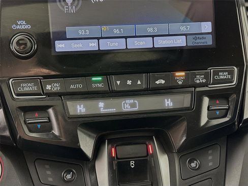 Used 2019 Honda Odyssey EX-L image 16