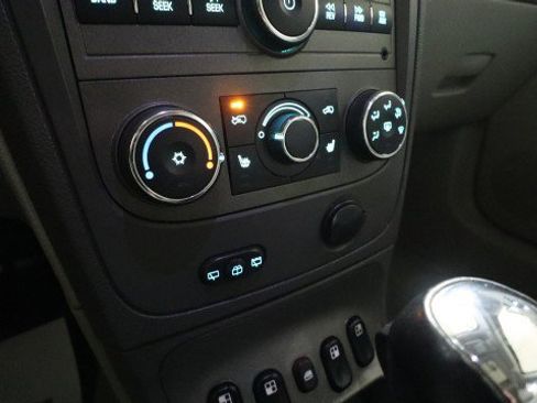 Used 2008 Chevrolet HHR LT w/ LT Preferred Equipment Group image 15