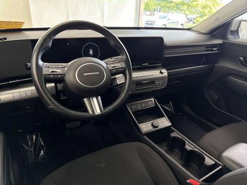Used 2024 Hyundai Kona SEL w/ Convenience Package AWD/4WD image 17