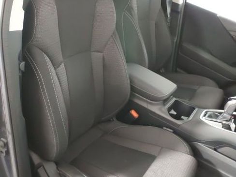 Certified 2025 Subaru Outback Premium image 18