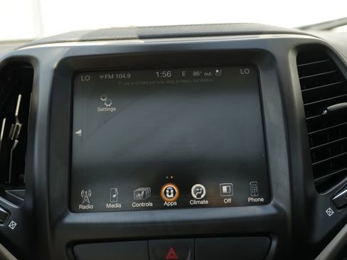 Used 2017 Jeep Cherokee High Altitude w/ Luxury Group AWD/4WD image 54