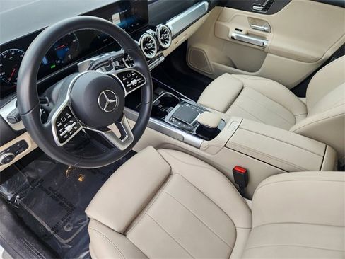 Certified 2023 Mercedes-Benz EQB 300 4MATIC image 7