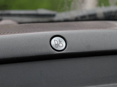 Used 2020 Ford F250 Lariat w/ Lariat Value Package image 28