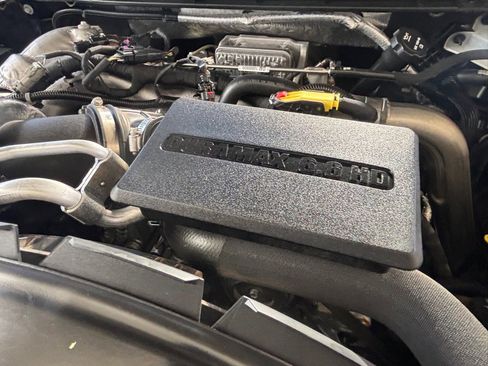 Used 2022 Chevrolet Silverado 2500 LTZ image 46