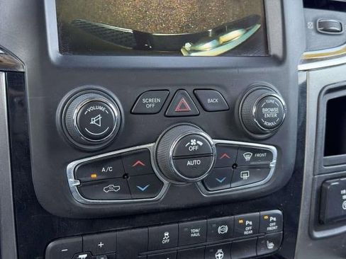 Used 2018 RAM 2500 Big Horn w/ Sport Appearance Group image 25