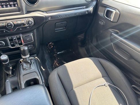 Used 2023 Jeep Wrangler Unlimited Sport AWD/4WD image 20