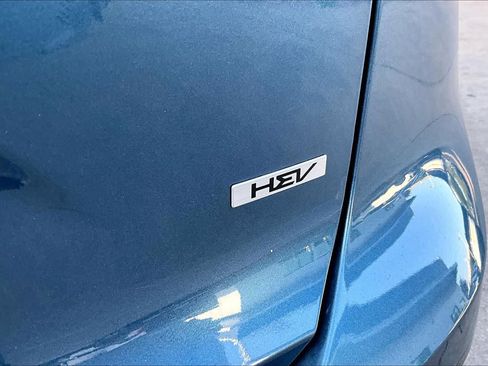 Used 2023 Kia Niro EX Touring FWD image 10