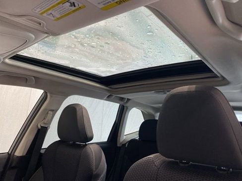 Used 2021 Subaru Forester Premium image 11