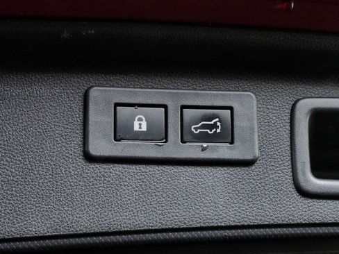 Used 2020 Subaru Forester Touring AWD/4WD image 31