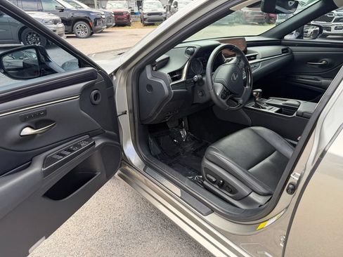 Used 2020 Lexus ES 350 w/ Premium Package FWD image 15