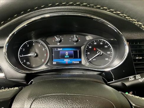 Used 2019 Buick Encore Preferred image 19