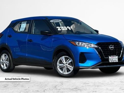 Certified 2025 Nissan Kicks Play S FWD image 1