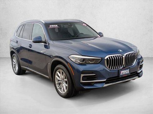 Used 2023 BMW X5 xDrive40i w/ Parking Assistance Package image 3