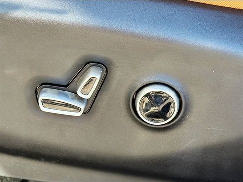 Used 2022 Chrysler Pacifica Pinnacle image 28