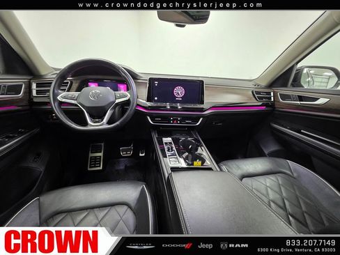 Used 2024 Volkswagen Atlas SEL Premium R-Line image 21