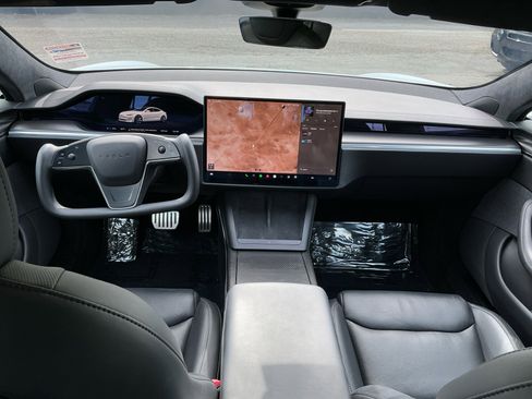 Used 2021 Tesla Model S Plaid AWD/4WD image 17