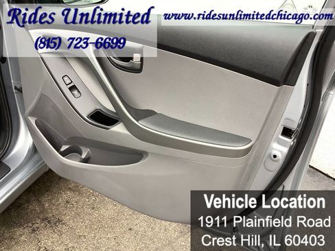 Used 2015 Hyundai Elantra SE FWD image 33