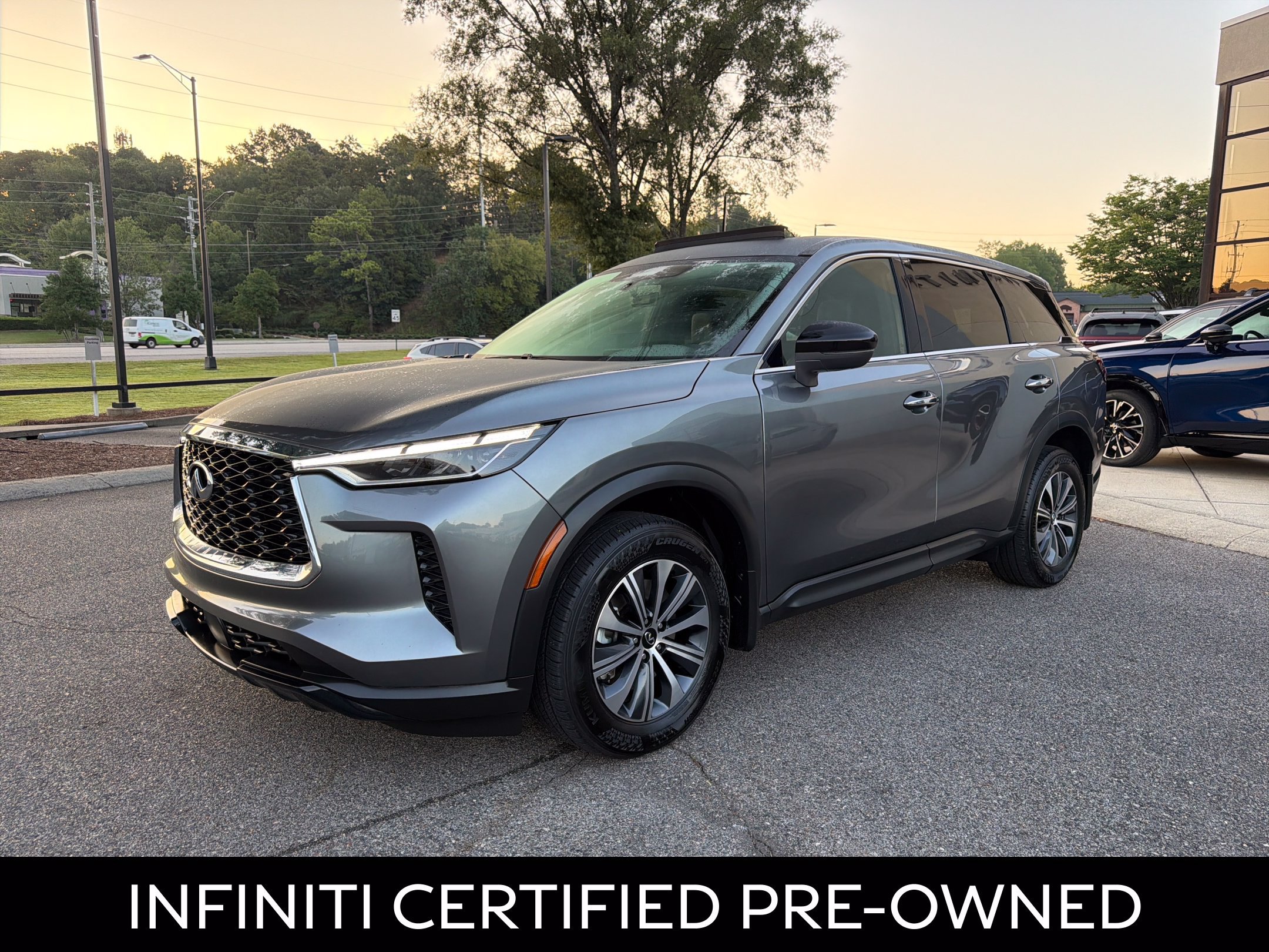 Certified 2025 INFINITI QX60 Pure AWD/4WD image 5
