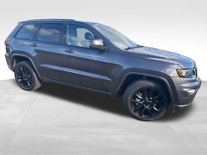 Used 2019 Jeep Grand Cherokee Altitude