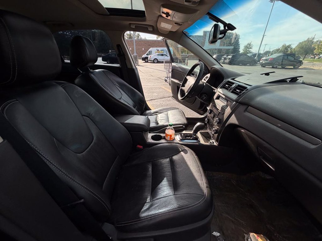 Used 2010 Ford Fusion Sport FWD image 13