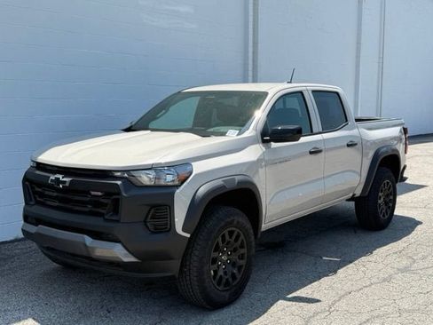 Used 2026 Chevrolet Colorado Trail Boss AWD/4WD image 29