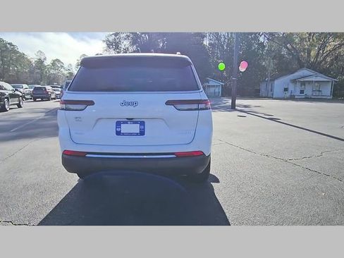 New 2026 Jeep Grand Cherokee L 4WD image 32