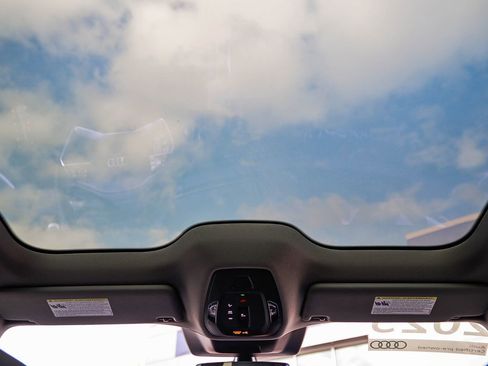 Used 2025 Audi A5 2.0T Premium Plus w/ Premium Plus image 17