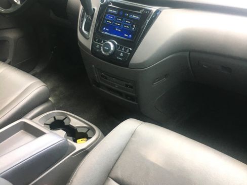 Used 2016 Honda Odyssey Touring image 15