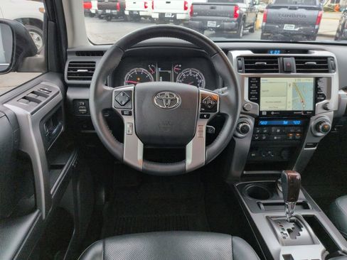 Used 2022 Toyota 4Runner Limited image 13